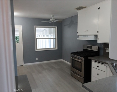 1445 E Workman - Photo Thumbnail 12
