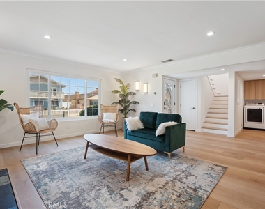4920 Island View St - Photo Thumbnail 2