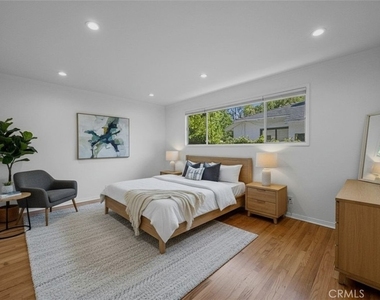 12609 Milbank Street - Photo Thumbnail 12