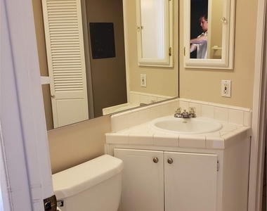 4474 Larwin Avenue - Photo Thumbnail 14