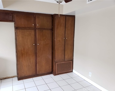 4474 Larwin Avenue - Photo Thumbnail 17