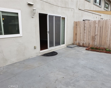 4474 Larwin Avenue - Photo Thumbnail 23