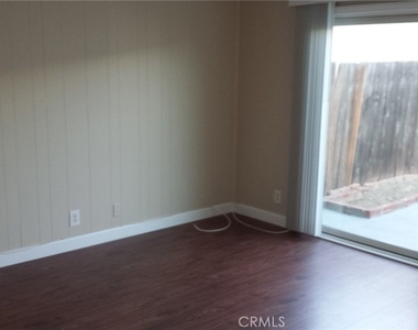 4474 Larwin Avenue - Photo Thumbnail 7