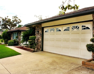 2601 Middlesex - Photo Thumbnail 5
