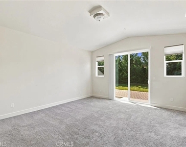 794 Hickok Circle - Photo Thumbnail 9