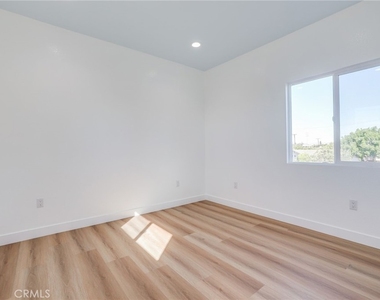 8686 Hastings Circle - Photo Thumbnail 8