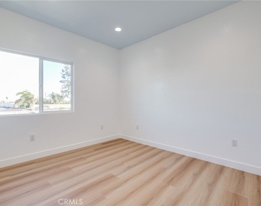 8686 Hastings Circle - Photo Thumbnail 9