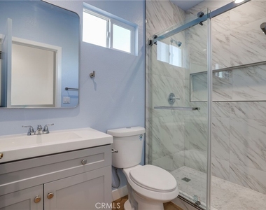 8686 Hastings Circle - Photo Thumbnail 10