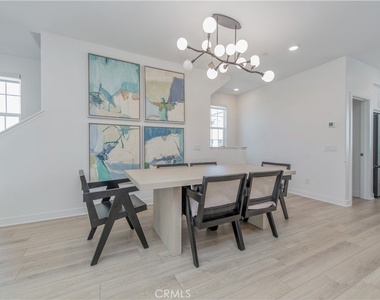 1092 W North - Photo Thumbnail 22
