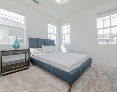 1092 W North - Photo Thumbnail 28