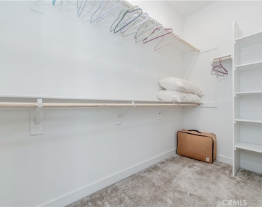 1092 W North - Photo Thumbnail 37