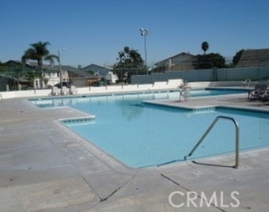 17840 San Candelo Street - Photo Thumbnail 12