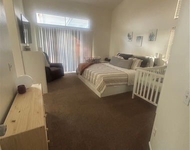 7330 Westwood - Photo Thumbnail 10