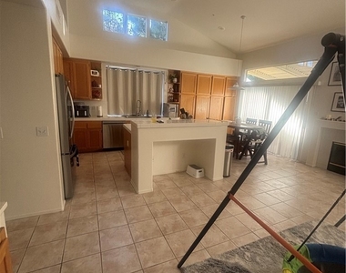 7330 Westwood - Photo Thumbnail 7