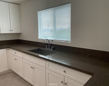 1140 Deseret Avenue - Photo Thumbnail 12