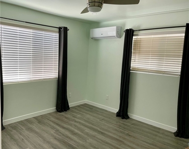 6649 Dashwood Street - Photo Thumbnail 4