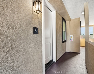 1205 W Badillo Street - Photo Thumbnail 12