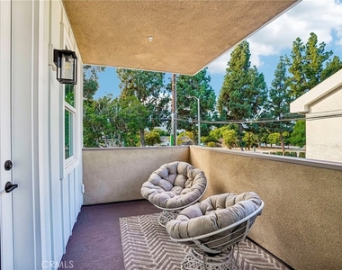 1205 W Badillo Street - Photo Thumbnail 11