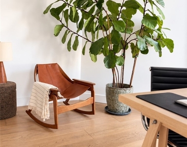 5030 Aldama Street - Photo Thumbnail 3