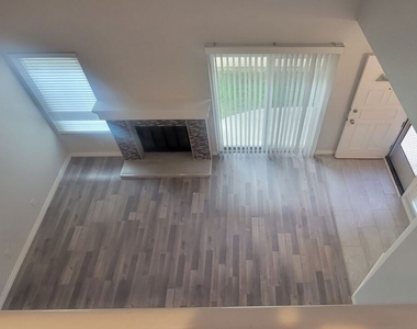 8740 Dartford Place - Photo Thumbnail 32