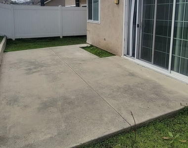 8740 Dartford Place - Photo Thumbnail 18