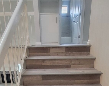 8740 Dartford Place - Photo Thumbnail 21