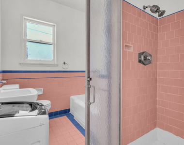 622 1/2 S Cloverdale Avenue - Photo Thumbnail 21