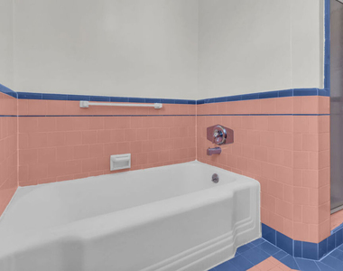 622 1/2 S Cloverdale Avenue - Photo Thumbnail 23