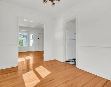 622 1/2 S Cloverdale Avenue - Photo Thumbnail 7