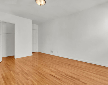 622 1/2 S Cloverdale Avenue - Photo Thumbnail 19