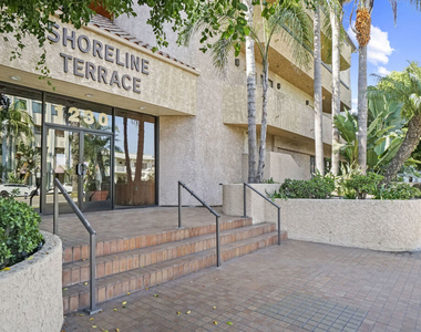 1230 E Ocean Boulevard - Photo Thumbnail 3