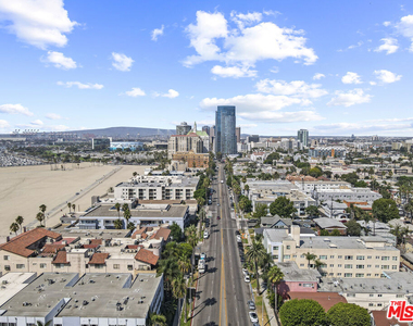 1230 E Ocean Boulevard - Photo Thumbnail 38
