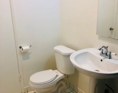 1434 11th Street - Photo Thumbnail 11