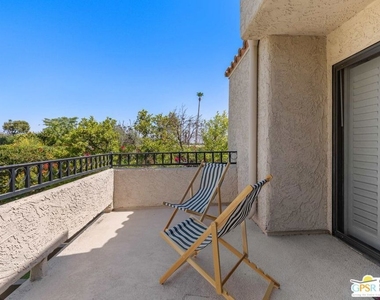 2345 S Cherokee Way - Photo Thumbnail 23