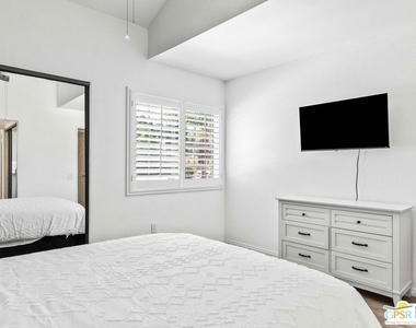 2345 S Cherokee Way - Photo Thumbnail 39
