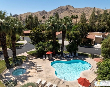2345 S Cherokee Way - Photo Thumbnail 50
