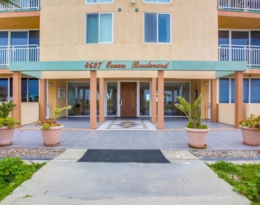 4627 Ocean Blvd - Photo Thumbnail 6