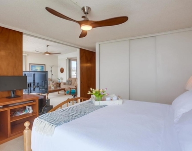 4627 Ocean Blvd - Photo Thumbnail 29