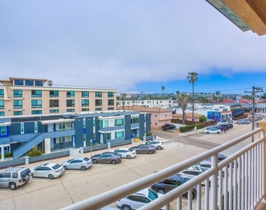 4627 Ocean Blvd - Photo Thumbnail 39
