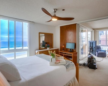 4627 Ocean Blvd - Photo Thumbnail 28