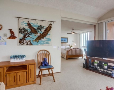 4627 Ocean Blvd - Photo Thumbnail 14
