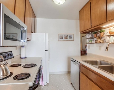 4627 Ocean Blvd - Photo Thumbnail 21