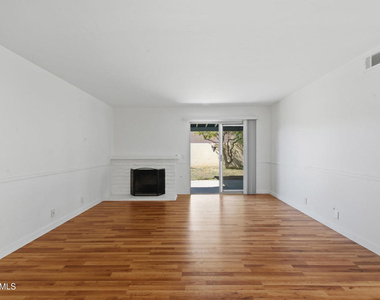 2523 Mandan Court - Photo Thumbnail 4