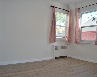 42 13th Avenue - Photo Thumbnail 8