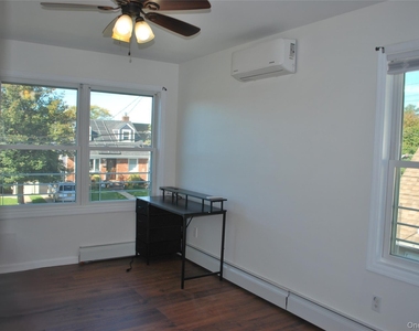 42 13th Avenue - Photo Thumbnail 14