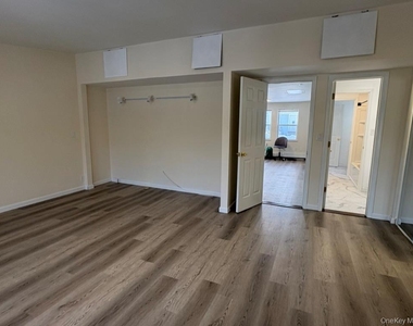 116 Hawleys Corners Road - Photo Thumbnail 3