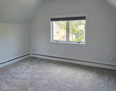 114 Fourth Avenue - Photo Thumbnail 6