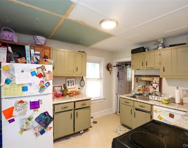 118 Fairview Avenue - Photo Thumbnail 5