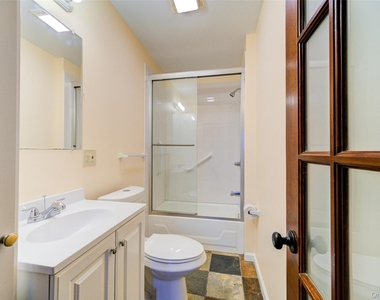 35 Clara Avenue - Photo Thumbnail 14