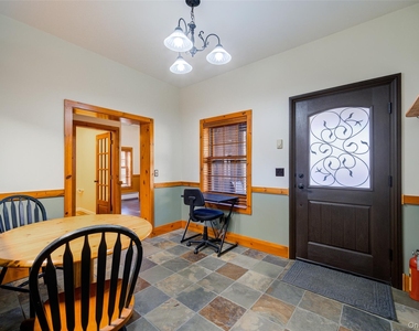 35 Clara Avenue - Photo Thumbnail 7